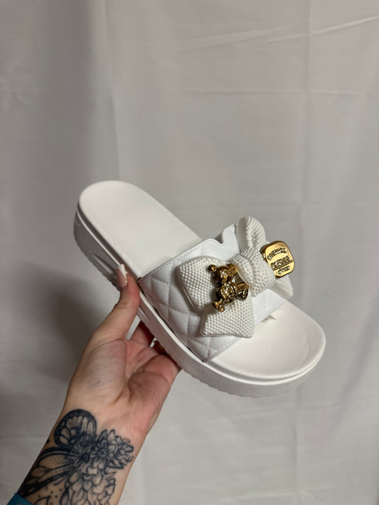 Chunky bow sliders