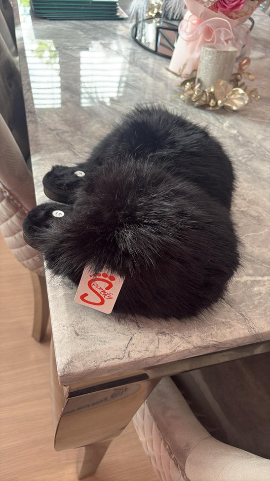 Fluffy slippers