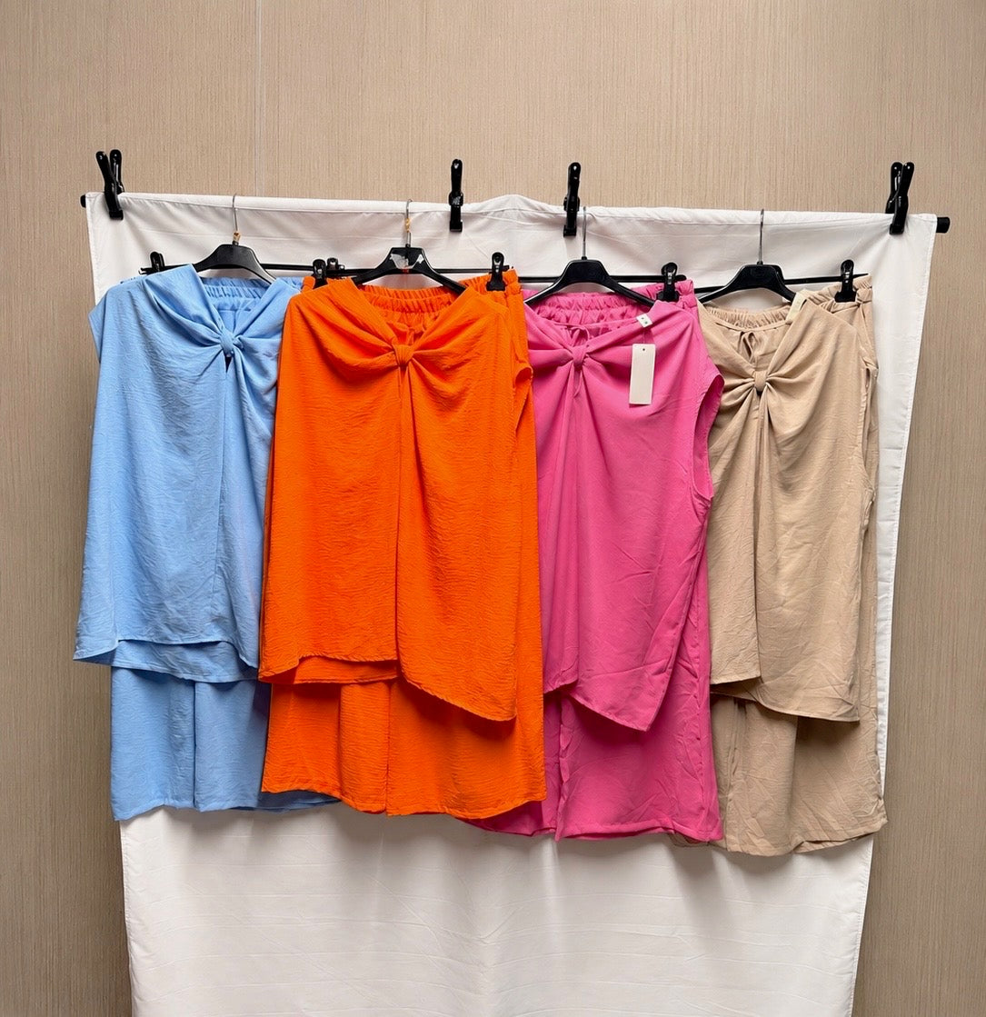 The capri knot set