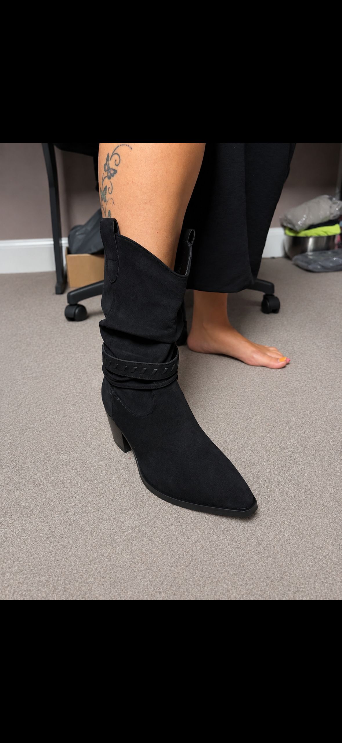 Short zip cowboy boot