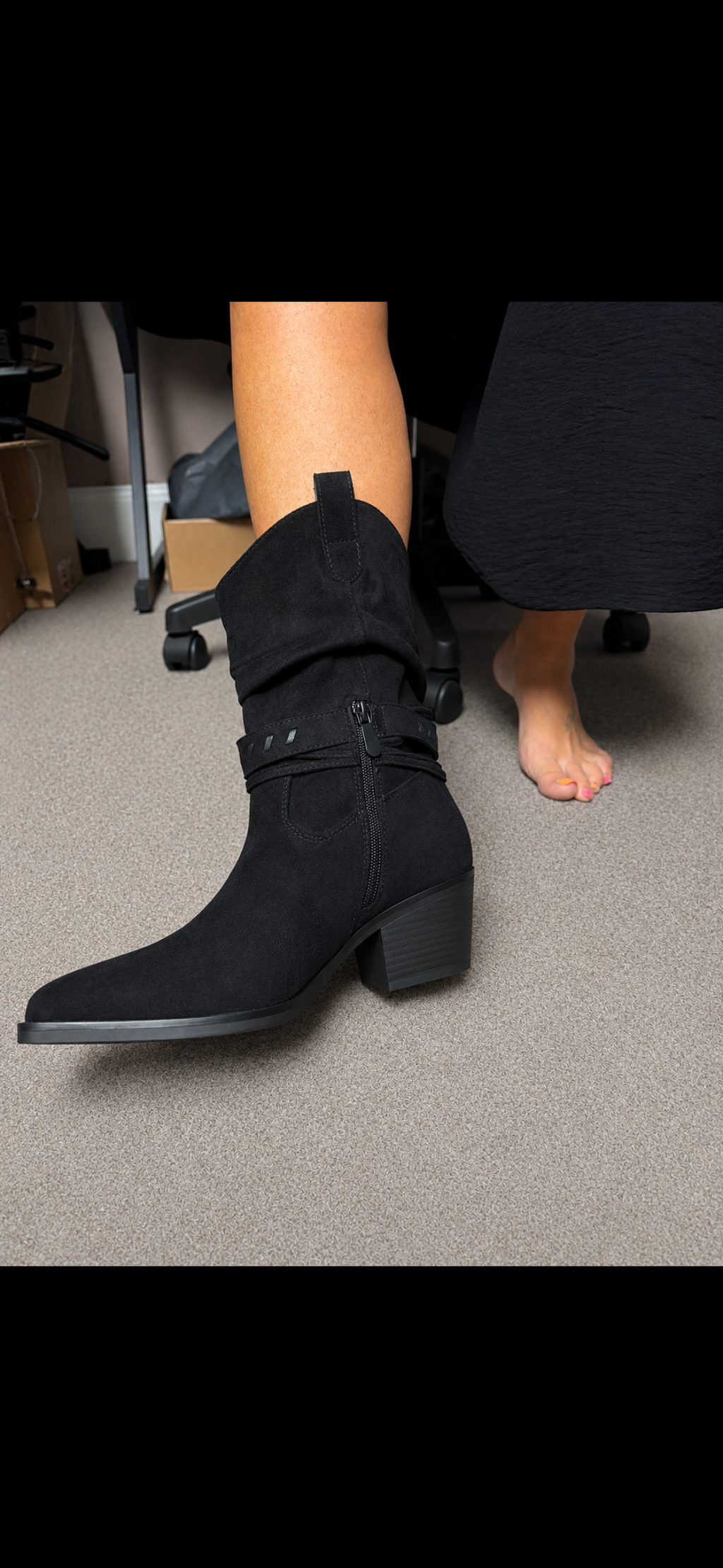 Short zip cowboy boot