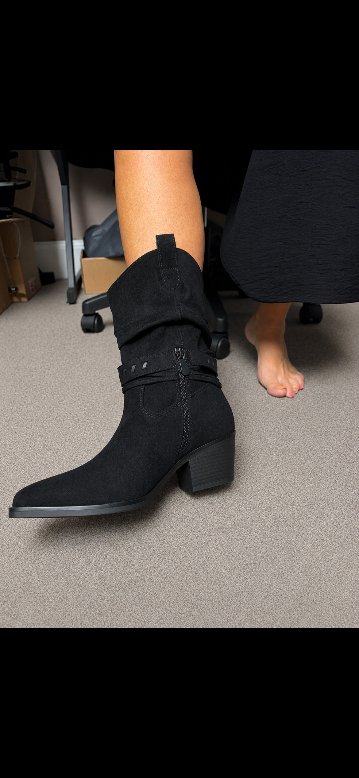 Short zip cowboy boot
