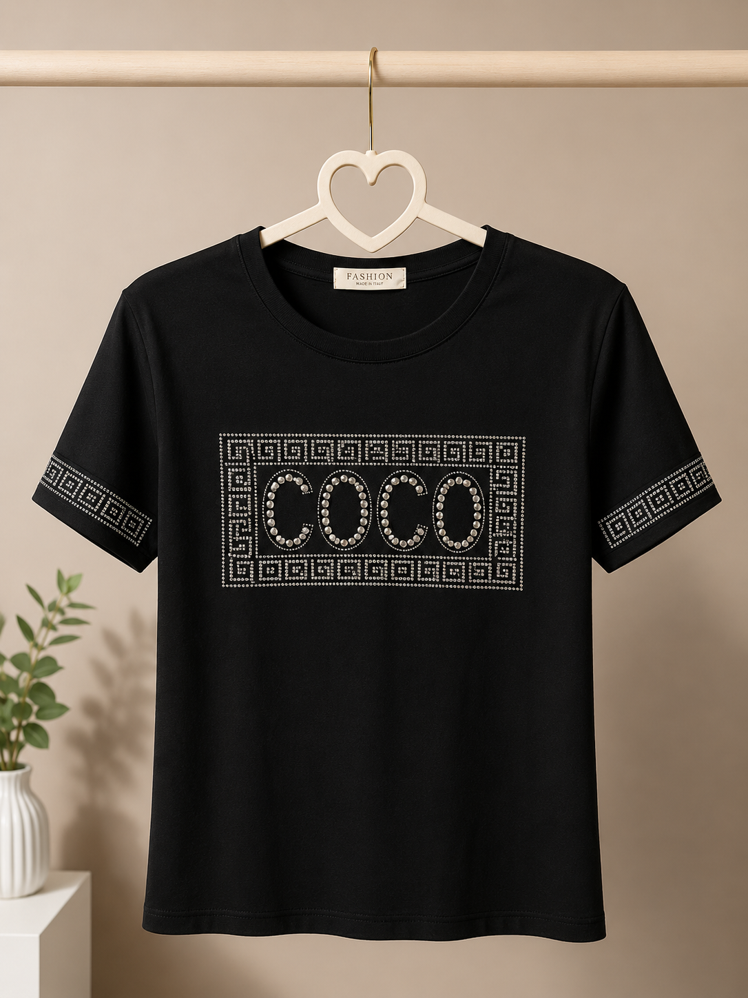 𝒞𝑜𝒞𝑜 𝓈𝓉𝓎𝓁𝒾𝓈𝒽 𝒹𝒾𝒶𝓂𝑜𝓃𝒹 𝒯-𝓈𝒽𝒾𝓇𝓉