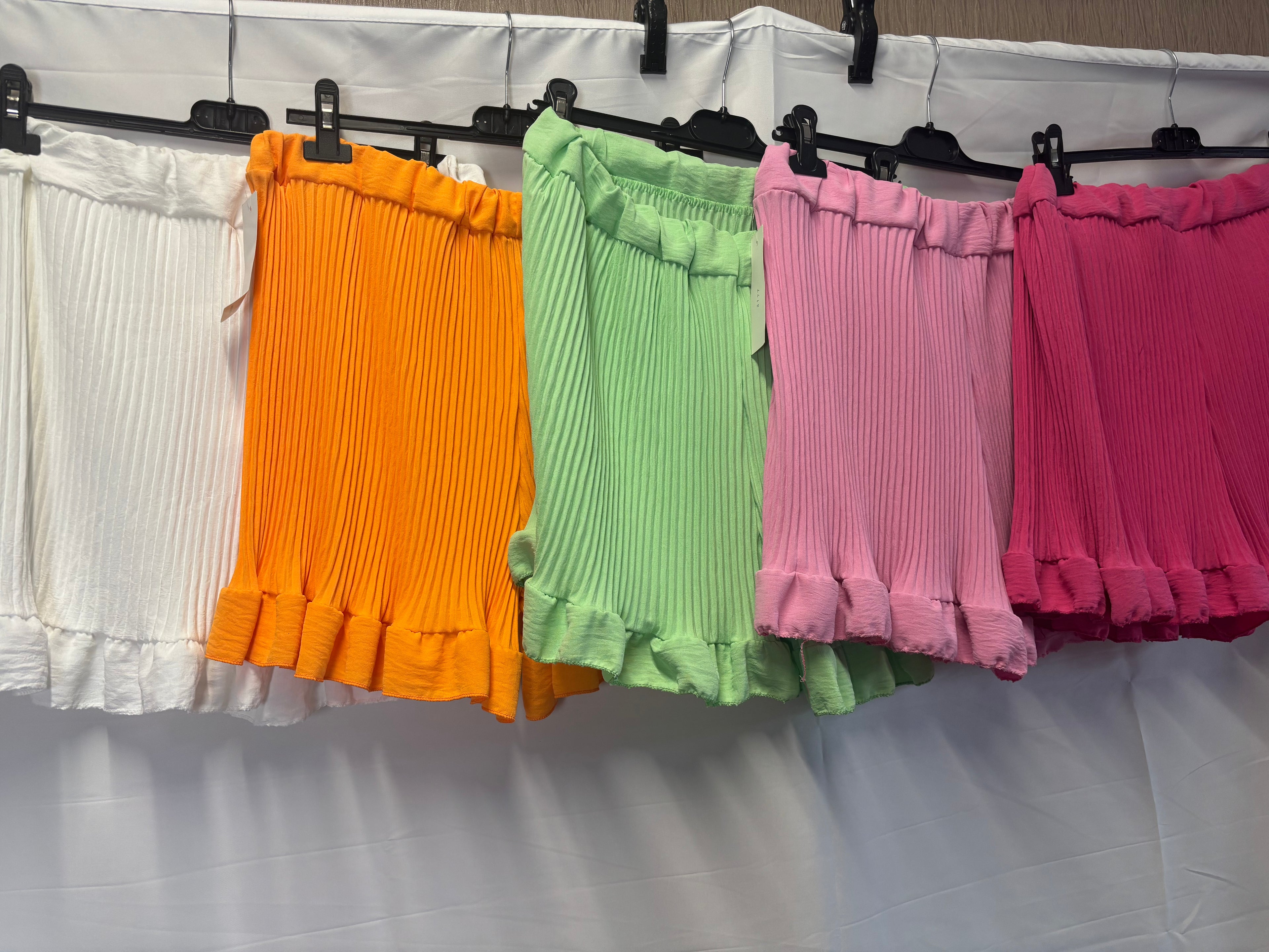 Ladies' Ribbed Floaty Shorts
