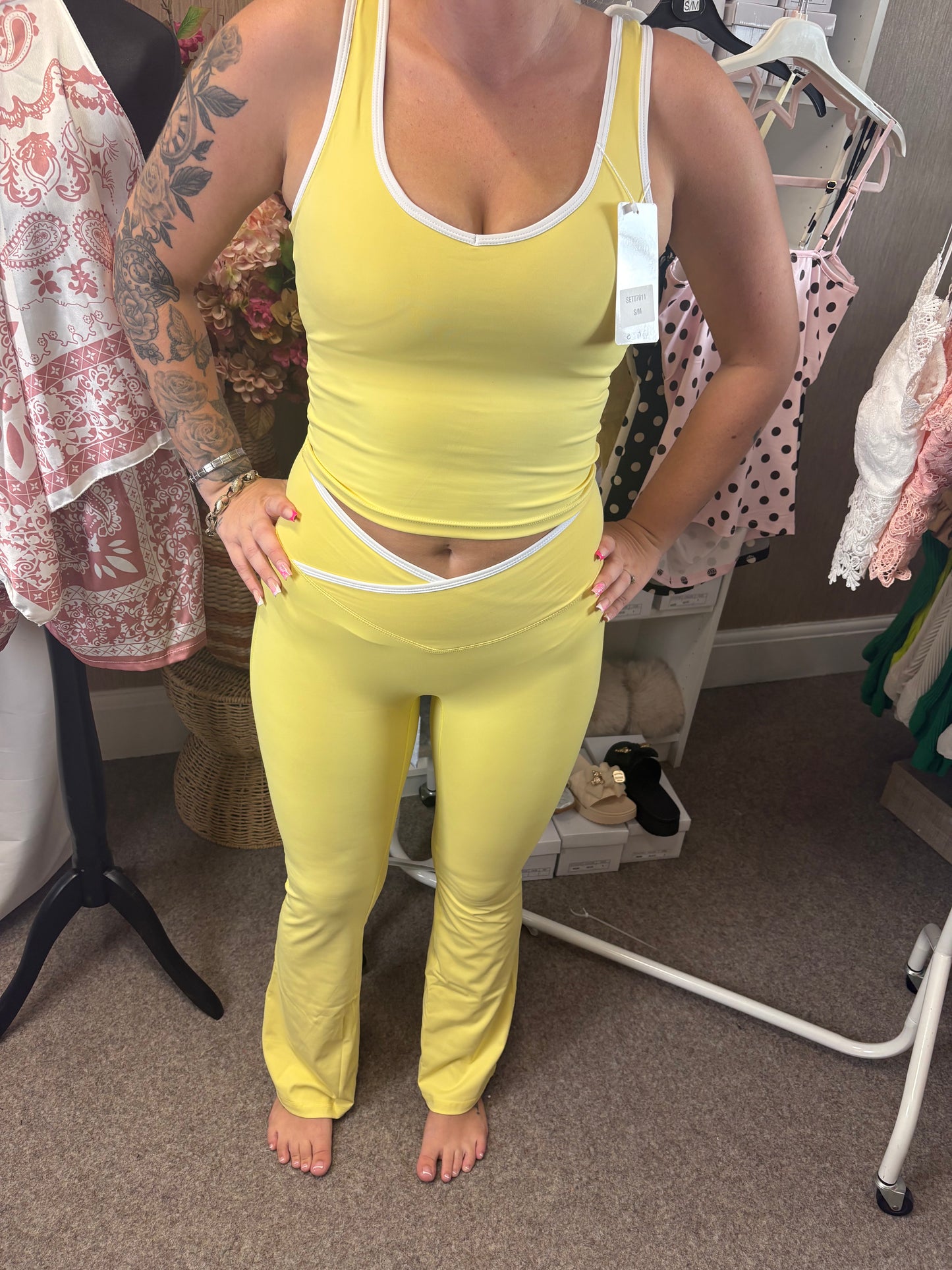 Liv gym set (ONLY LEMON)